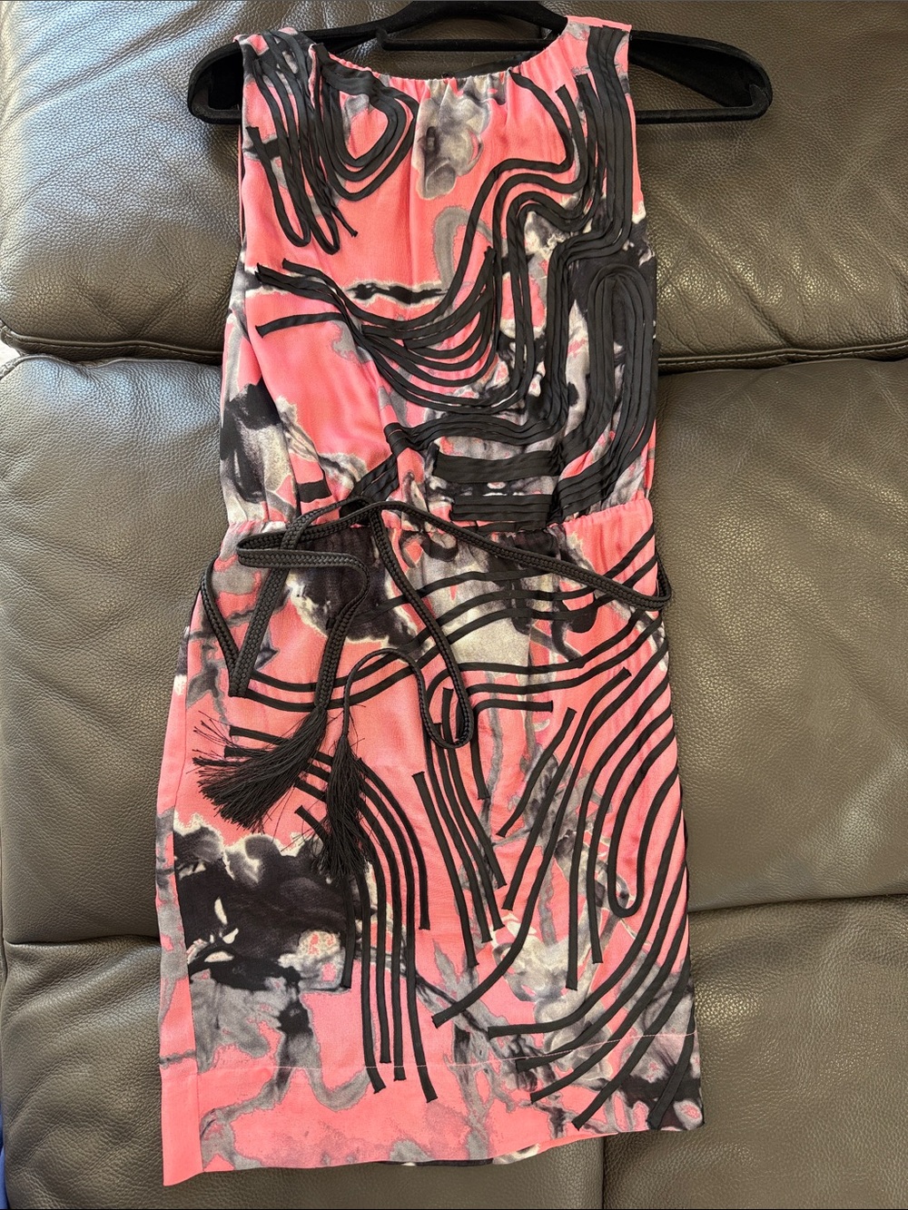 Women’s Coral Abstract Print Sleeveless Dress